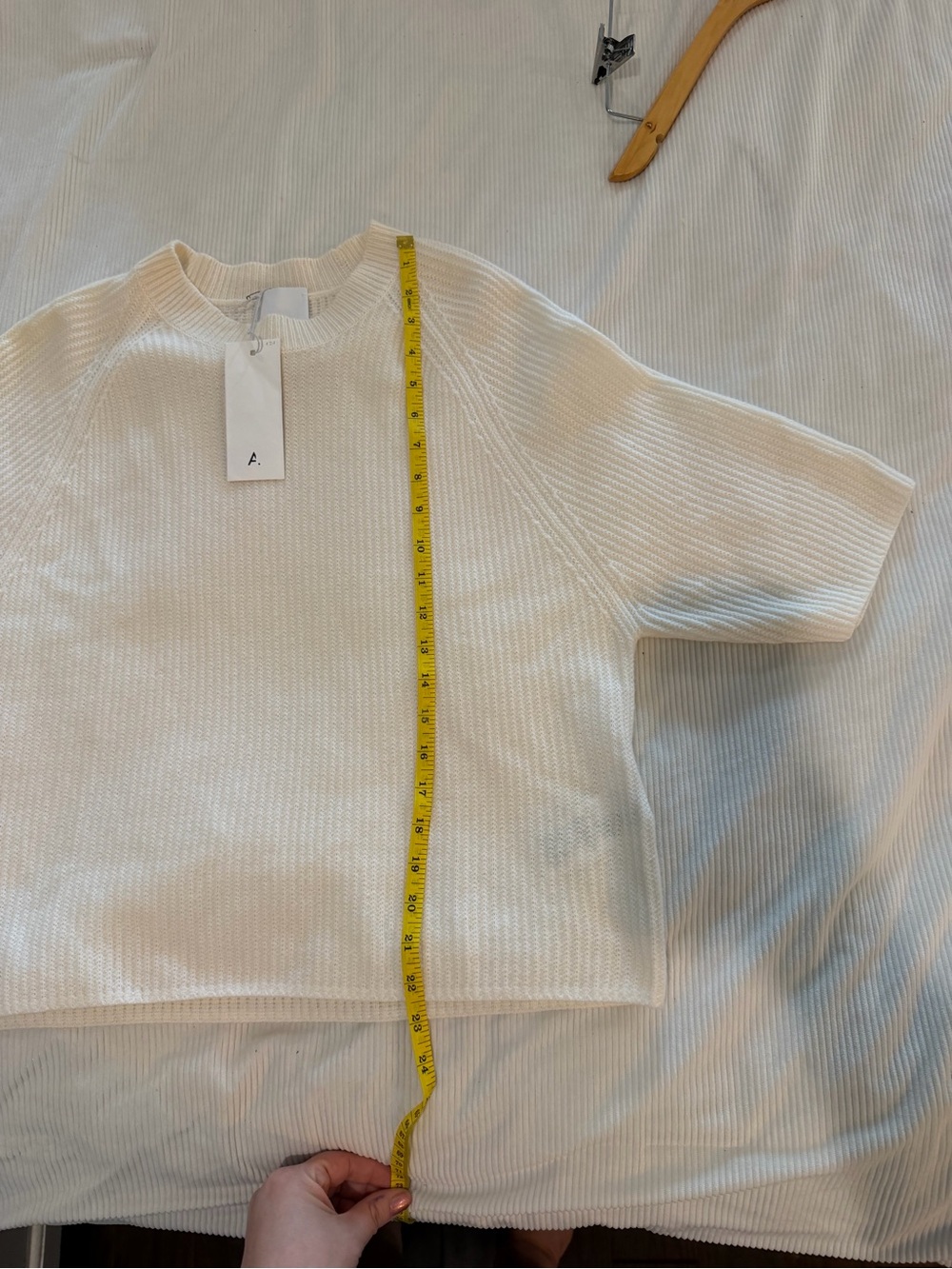 NWT Allude 100% Cashmere Ivory Rib Knit Sweater Top Small Luxury - Picture 3 of 5